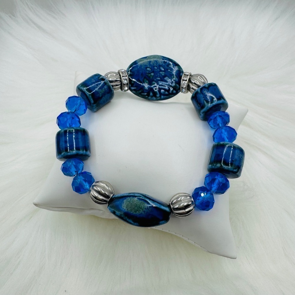 Large Natural Stone Beaded Unique Design Bracelets Style 203 - Picture 2 of 5